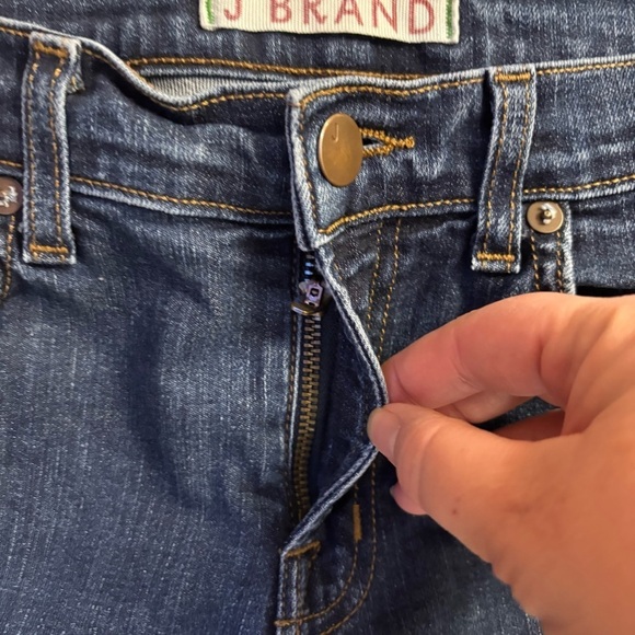 J Brand skinny Jean - Picture 6 of 13